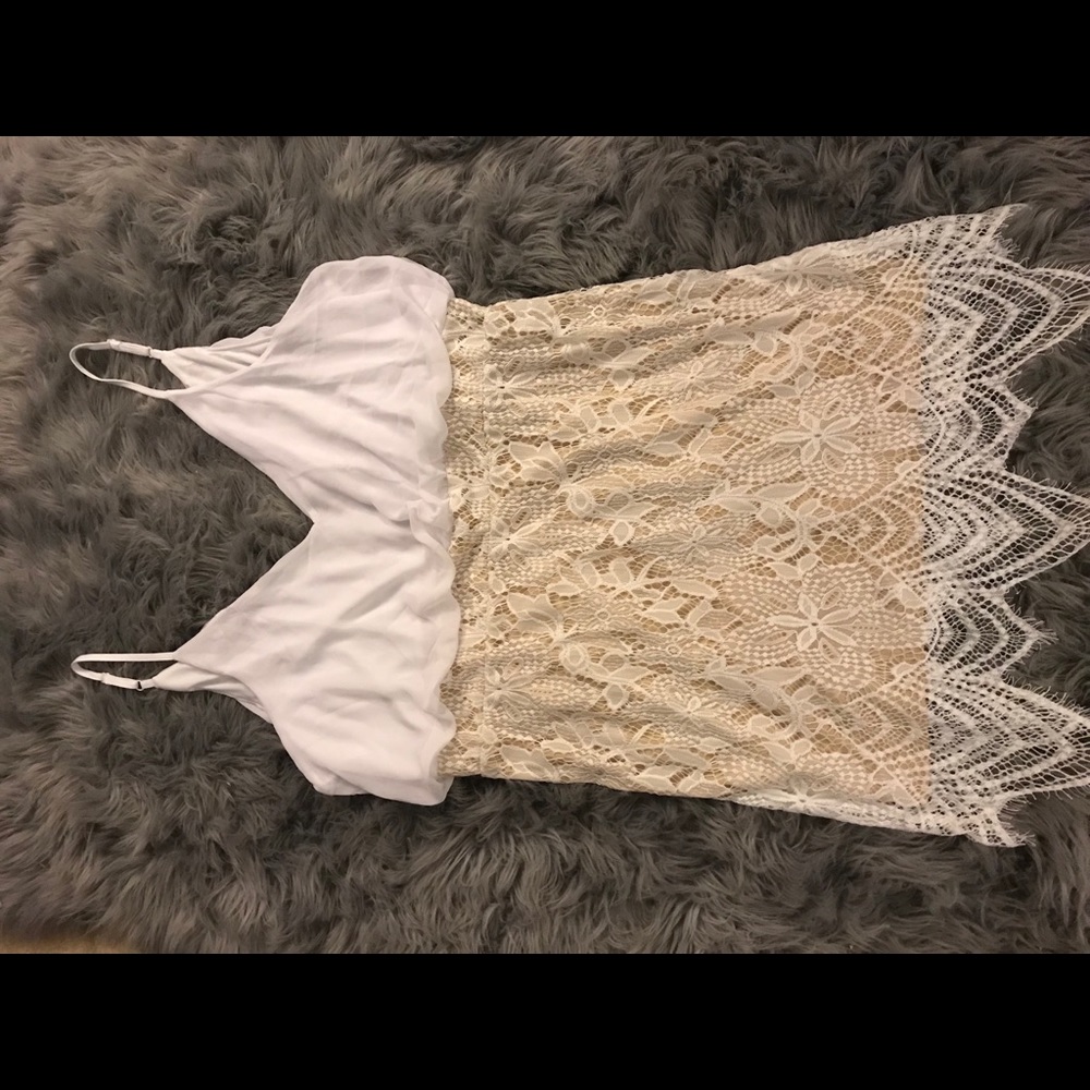 Lace detail dress